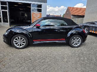 Volkswagen Beetle 1.2 TSI CLUB 1e EIGENAAR  LICHTE PLAATSCHADE WEL AIRBAGS ER UIT ZEER WEINIG KILOMETERS 62684KM picture 2