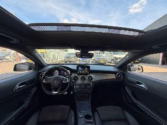Mercedes GLA 200d AMG LINE PANO NAP picture 12