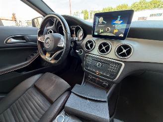 Mercedes GLA 200d AMG LINE PANO NAP picture 14