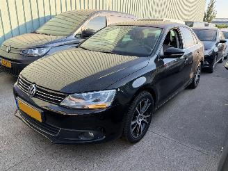Voiture accidenté Volkswagen Jetta 1.4 TSI HIGHLINE DSG NAP 2012/5