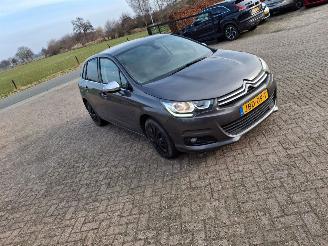 skadebil auto Citroën C4 1.2i  110pk   navi clima 2016/6