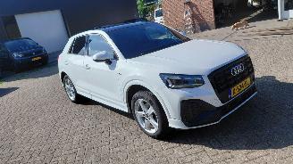 skadebil auto Audi Q2 1.5 tfsi  s edition   automaat pano navi 2021/3