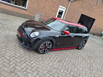 krockskadad bil auto Mini Clubman 2.0 jcw  4x4  pano 306pk 2020/10