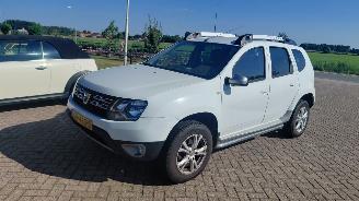 Unfallwagen Dacia Duster 1.2 tce  125pk   airco 2015/7