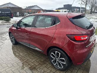 Renault Clio 0.9 TCE ICONIC LICHTE RIJDBARE SCHADE! BOUWJAAR 2017 6750 EURO picture 2