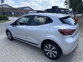 Renault Clio 1.0 90 EQUILIBRE BOUWJAAR 2023  67945 KM VASTE PRIJS 8150 EURO picture 2