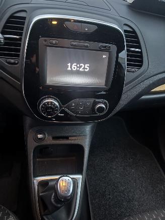 Renault Captur 0.9 TCE INTENS picture 13
