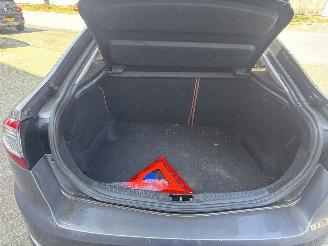 Ford Mondeo 2.0 16V LIMITED picture 6