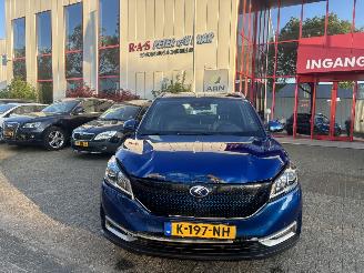 skadebil auto DFSK  SERES 3 2021/1