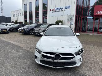 Schadeauto Mercedes A-klasse 180 B BUSINESS SOLUTIONAMG 2022/1