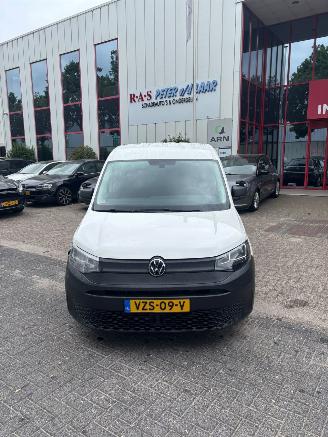 Voiture accidenté Volkswagen Caddy MODIFIED PARTITION WALL 2.0 TDI 55KW 2023/12