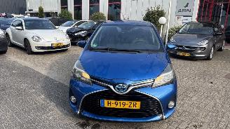 Schadeauto Toyota Yaris HYBRID 1.5 HYBRID LEASE 2014/9