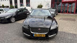 uszkodzony samochody osobowe Jaguar XF 2.0D PORTFOLIO 2015/12