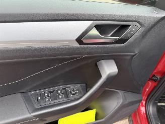 Volkswagen T-Roc 1.5 TSi 150 Pk DSG Goal picture 29