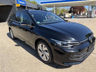 Volkswagen Golf Variant 1.5 eTSi 110 Kw  DSG Style picture 2