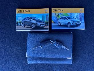 Opel Antara 2.4-16V Cosmo picture 30