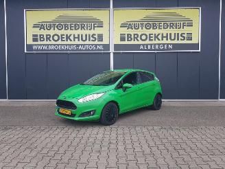 krockskadad bil auto Ford Fiesta 1.5 TDCi Style Ultimate Lease Edition 2017/5