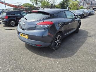 Avarii autoturisme Renault Mégane Coupe 1.6 16v 2010/11