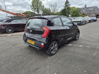 krockskadad bil auto Kia Picanto 1.0 12v 2012/8