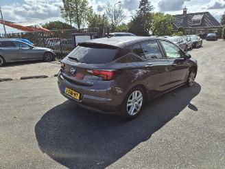 Unfallwagen Opel Astra 1.0 Turbo 2016/3