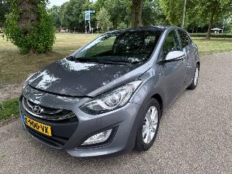 škoda osobní automobily Hyundai I-30 99 kW (135 PK)  1591 cc. 2016/12