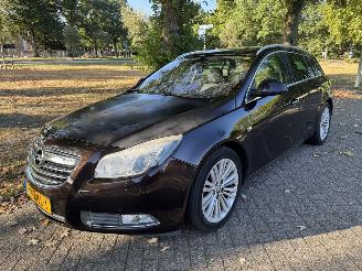 uszkodzony samochody osobowe Opel Insignia SPORTS TOURER SW 2012/1