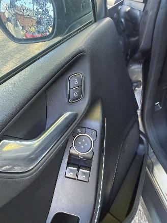 Ford Fiesta  picture 13