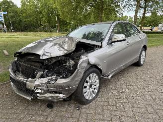 skadebil auto Mercedes C-klasse  2008/1