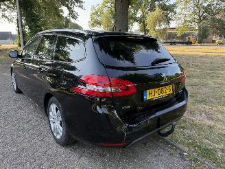 Peugeot 308  picture 3
