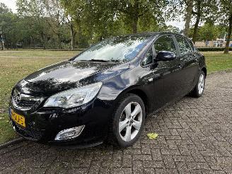 Voiture accidenté Opel Astra  2010/1
