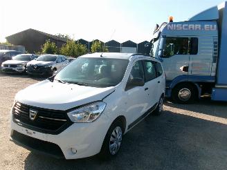skadebil auto Dacia Lodgy 1.5 Dci Essential 7 Seats 2020/6