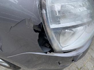 Renault Modus Automaat 1.6 82KW VASTE PRIJS picture 36