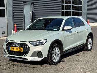 Vaurioauto  passenger cars Audi A1 ALLSTREET 1.5 35 TFSI 16V Hatchback 4Dr Benzine 1.498cc 110kW (150pk) FWD 2025/4