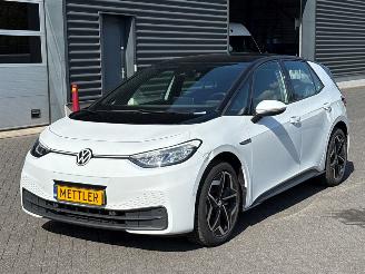 krockskadad bil auto Volkswagen ID.3 Pro S 77 kWh 2023/1