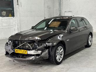 skadebil auto BMW 5-serie 520i High Executive M Sport 2013/7