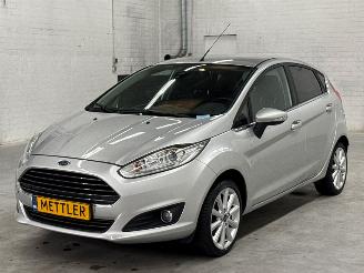 Unfallwagen Ford Fiesta 1.0 EcoBoost 12V 100 Hatchback  Benzine 998cc 74kW (101pk) FWD 2016/10