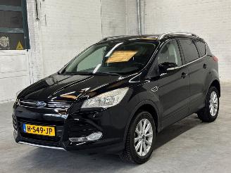Schadeauto Ford Kuga 1.5 Titanium EcoBoost 16V 150 SUV  Benzine 1.499cc 110kW (150pk) FWD 2014-09/2019-06  M8MA 2015/11