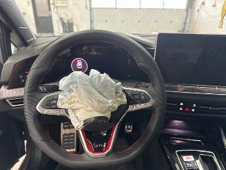 Volkswagen Golf 8,5 2.0 GTI 16V Hatchback  Benzine 1.984cc 195kW (265pk) FWD 2024-06  DNPD picture 18