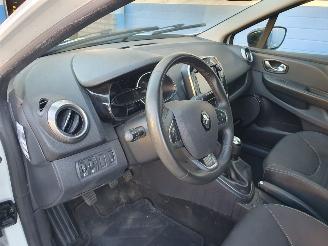 Renault Clio 0.9 TCe Limited picture 12