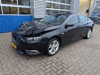 Coche accidentado Opel Insignia GRAND SPORT Automaat1.5 Turbo Business Executive 2019/3