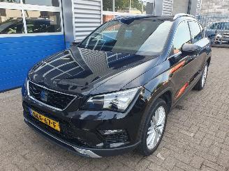 Unfallwagen Seat Ateca 1.5 TSI Business intense Automaat 2019/6