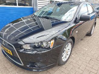 Unfallwagen Mitsubishi Lancer Sportback 1.6 Edition Two 2012/11