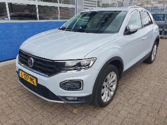 Unfallwagen Volkswagen T-Roc 1.5 TSI Sport Automaat 2020/8