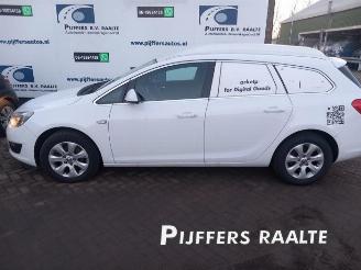 disassembly passenger cars Opel Astra Astra J Sports Tourer (PD8/PE8/PF8), Combi, 2010 / 2015 1.6 CDTI 16V 2016/2
