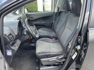 Toyota Verso S 1.3 VVT-i Aspiration N.A.P NL AUTO picture 6
