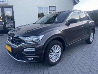 Damaged car Volkswagen T-Roc 1.5 TSI Style AUTOMAAT N.A.P NL AUTO PRACHTIG!!! 2018/8