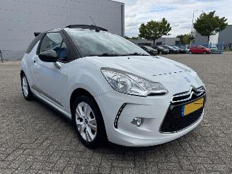 Citroën DS3 1.2 VTI  CABRIOLET picture 4