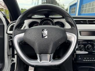 Citroën DS3 1.2 VTI  CABRIOLET picture 20