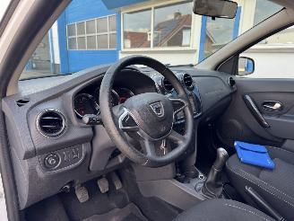 Dacia Logan 0.9 TCE  LAUREATE picture 15