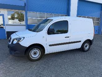 krockskadad bil bedrijf Mercedes Citan 108 CDI 2018/11